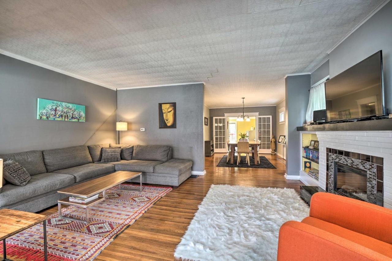 Comfortable Craftsman Home - 2 Miles To Ub Campus! バッファロー エクステリア 写真