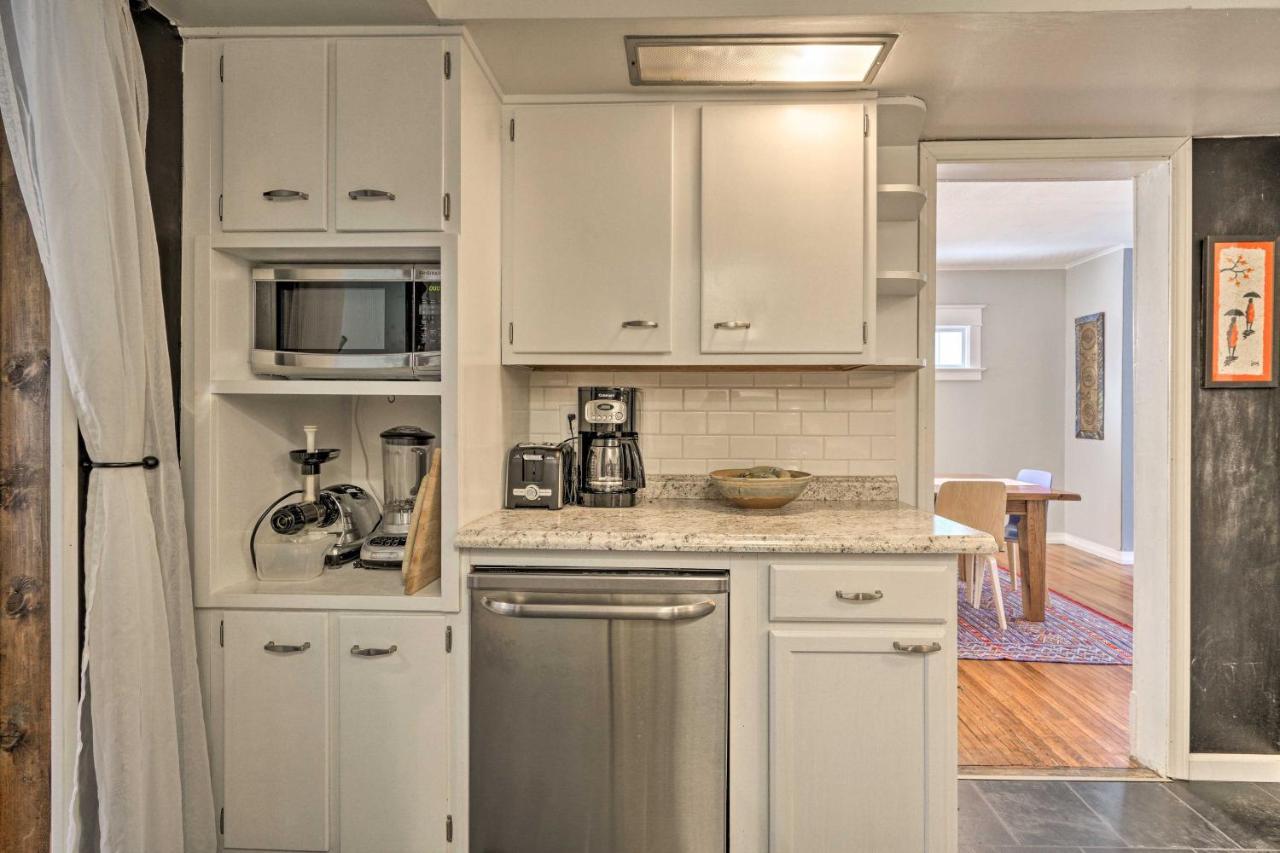 Comfortable Craftsman Home - 2 Miles To Ub Campus! バッファロー エクステリア 写真
